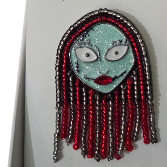 Baublebar Disney NEW Tim Burton's The Nightmare Before Christmas Sally Earrings - Picture 6 of 7
